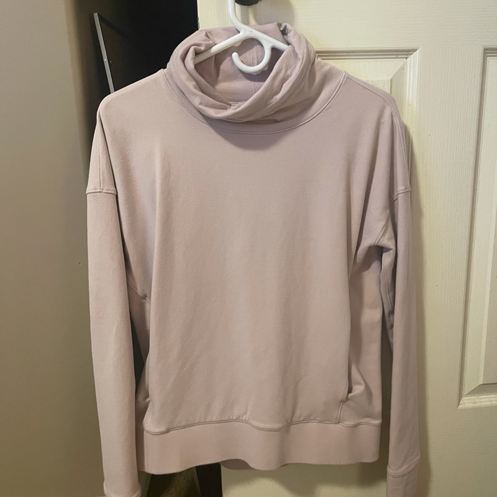 Lululemon Size 6 Sweater.